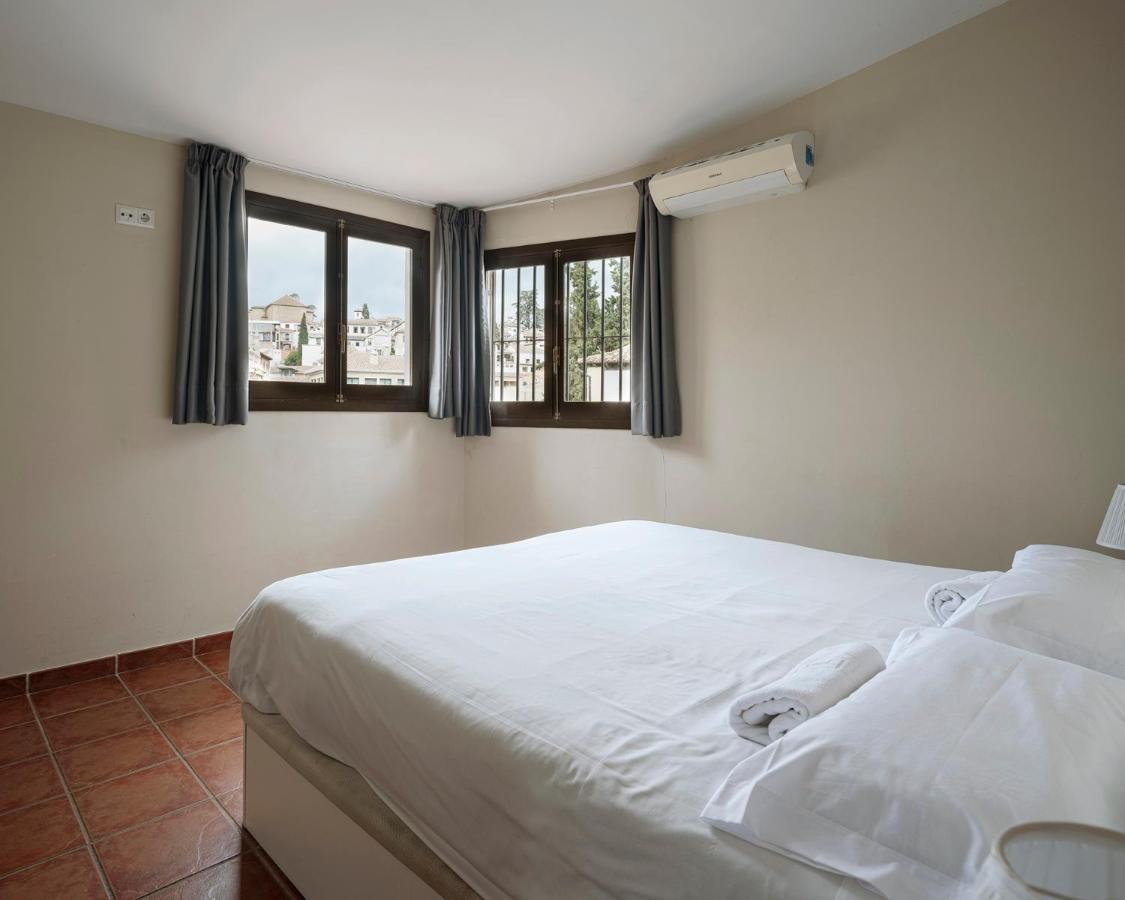 Apartamentos Óptima Palacete de la Alhambra junto a la Alhambra Granada Exterior foto